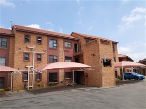 3 Bed Townhouse in Brackendowns