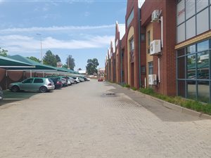 3301 m² Industrial space in Randjespark