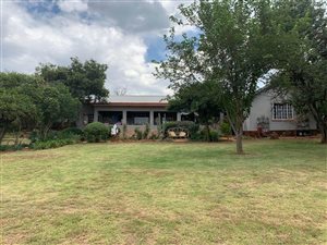 28 ha Farm in Magaliesberg Country Estate