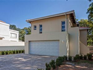 4 Bed Cluster in Bryanston