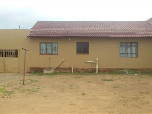 3 Bed House in Soshanguve