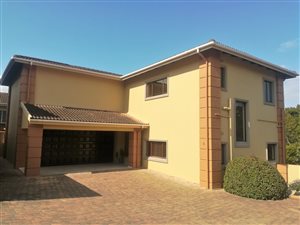 3 Bed Duplex in Uvongo