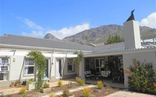 4 Bedroom House in Silvertree Estate