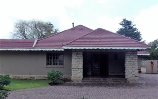 1919 m² Commercial space in Three Rivers