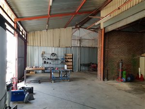 1000 m² Industrial space in Jet Park