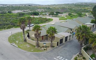 3 Bedroom House in Langebaan