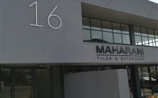 390 m² Commercial space in Kelvin