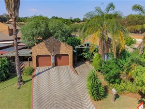 3 Bed House in Rietvalleipark