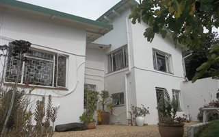 4 Bedroom House in De Stades