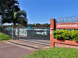 2 Bed Duplex in Ashley