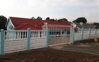 3 Bedroom House in Bisley