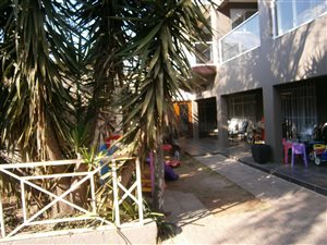 6 Bed House in Delarey