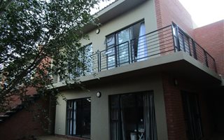 2 Bedroom Townhouse in Arboretum