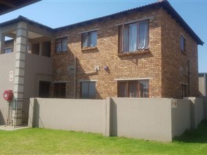 2 Bed Townhouse in Arundo Estate