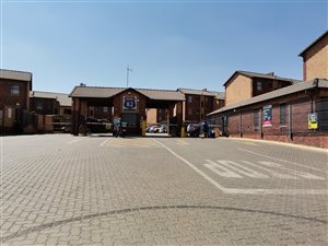 2 Bed Apartment in Aeroton