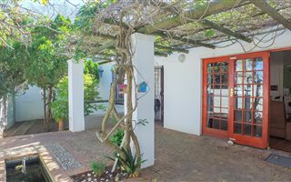 3 Bedroom House in Die Wingerd