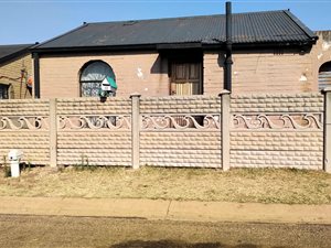1 Bed House in Alra Park