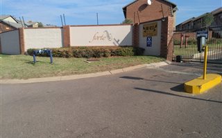3 Bedroom Apartment in Blue Hills