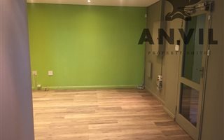 356 m² Office Space in New Germany