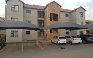 2 Bedroom Townhouse in Brentwood Park