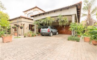 3 Bedroom Cluster in Lakefield