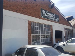 676 m² Industrial space in Springs Central