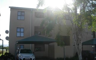 2 Bedroom Flat in Pelham