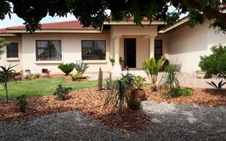 3 Bedroom House in Reebok