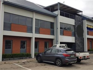 525 m² Industrial space in Halfway House