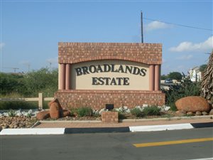 8088 m² Land available in Broadlands