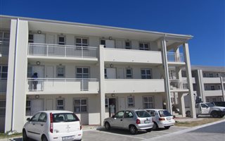 2 Bedroom Apartment in Muizenberg