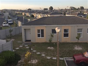 2 Bed Apartment in The Conifers