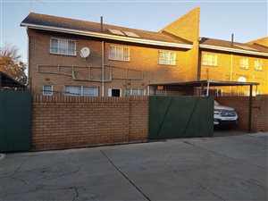 3 Bed Apartment in Dersley