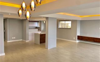 3 Bedroom Apartment in Three Anchor Bay