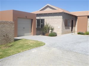 3 Bed House in Pacaltsdorp