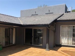 5 Bed House in Bedfordview