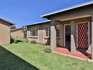 2 Bed Townhouse in Kempton Park Central