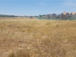 896 m² Land available in Langebaan Country Estate