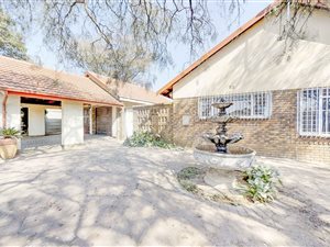 3 Bed House in Parkhill Gardens