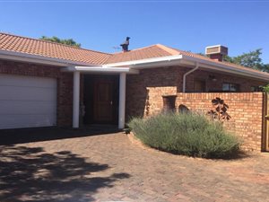 4 Bed House in Hillcrest