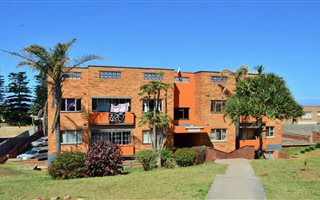 1 Bedroom Apartment in Isipingo Beach