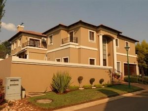 5 Bed House in Irene Woods Estate