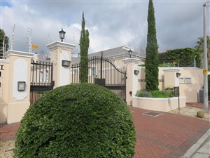 3 Bed House in Claremont Upper