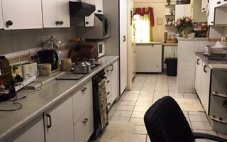 3 Bedroom Apartment in Arboretum