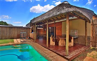 3 Bedroom House in Dan Pienaarville