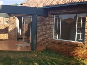 3 Bed House in Eldoraigne