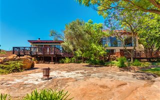 6 Bedroom House in Ferndale