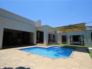 4 Bed House in Dainfern Ridge
