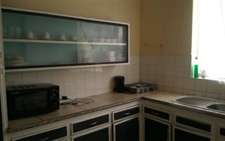 1 Bedroom Apartment in Parow Central