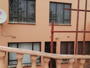 9 Bed Duplex in Merewent